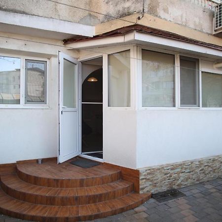 Mio Apartments Focşani Esterno foto