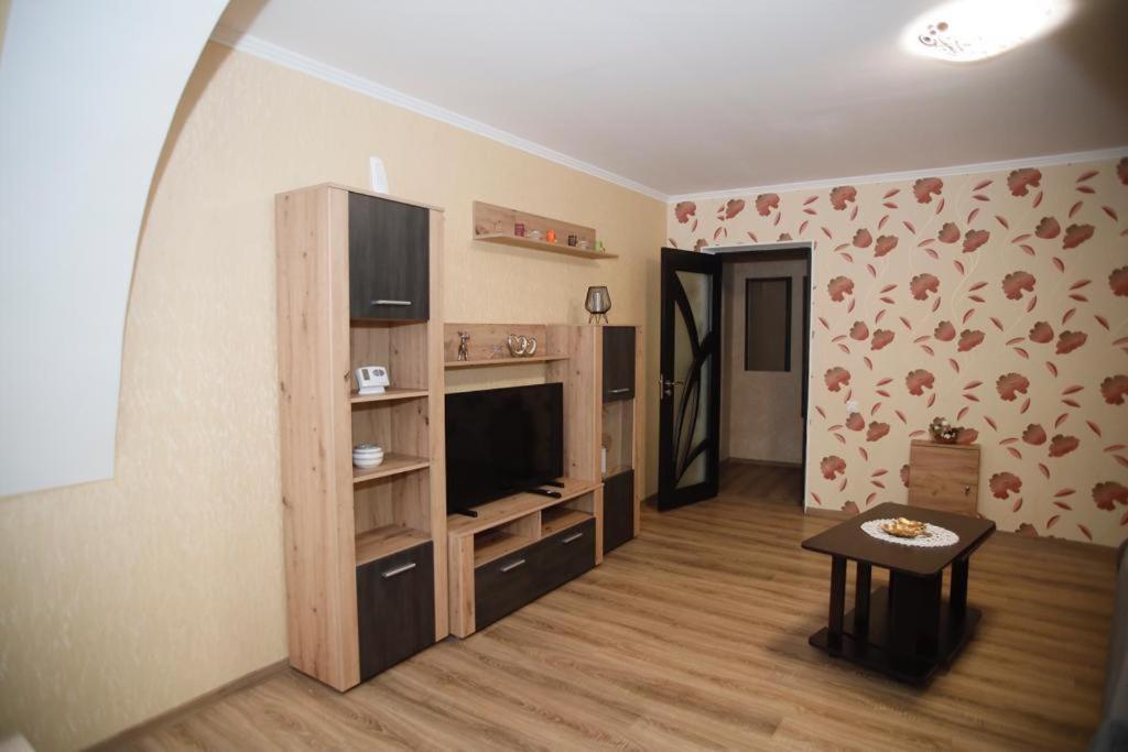 Mio Apartments Focşani Esterno foto